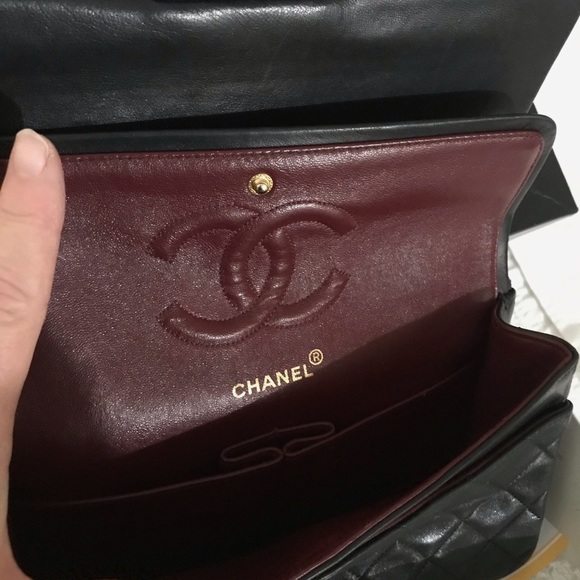 Chanel 10” medium double flap black quilted with gold accents - Picture 3 of 6